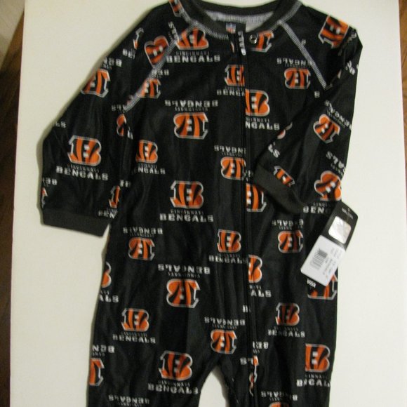 NFL Team Apparel Other - Cincinnati Bengals One Piece Footed Sleeper 24M 24 Months Infant NFL NWT New